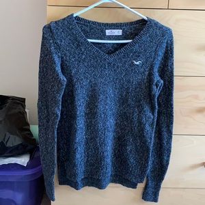 Grey marled vneck sweater